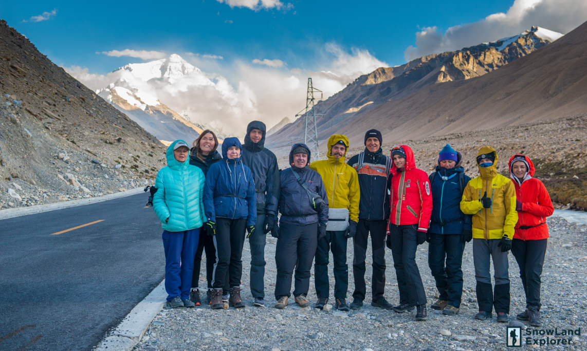 Our group poses a photo in front of Mount Everest. 