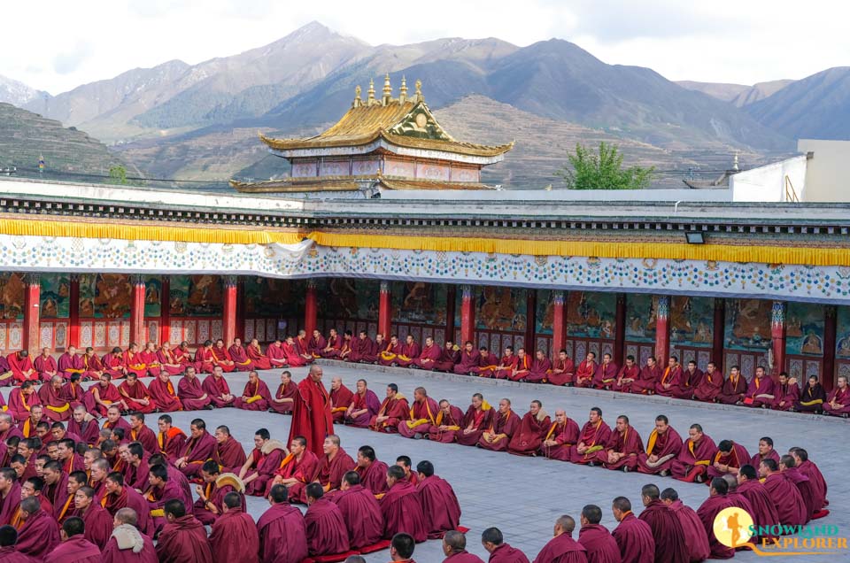 Monks from Rongwu Monastery in Tongren County, Huangnan Prefeture